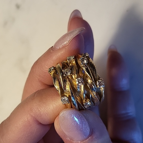 Ring - Picture 5 of 5